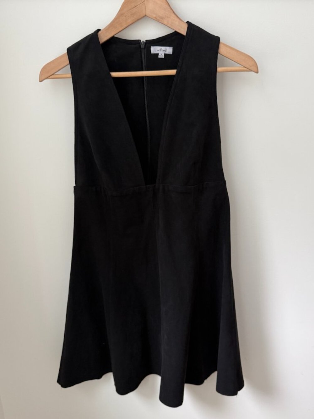 WILFRED Aritzia Faux Suede Deep V-Neck Shift Pinafore Dress Black